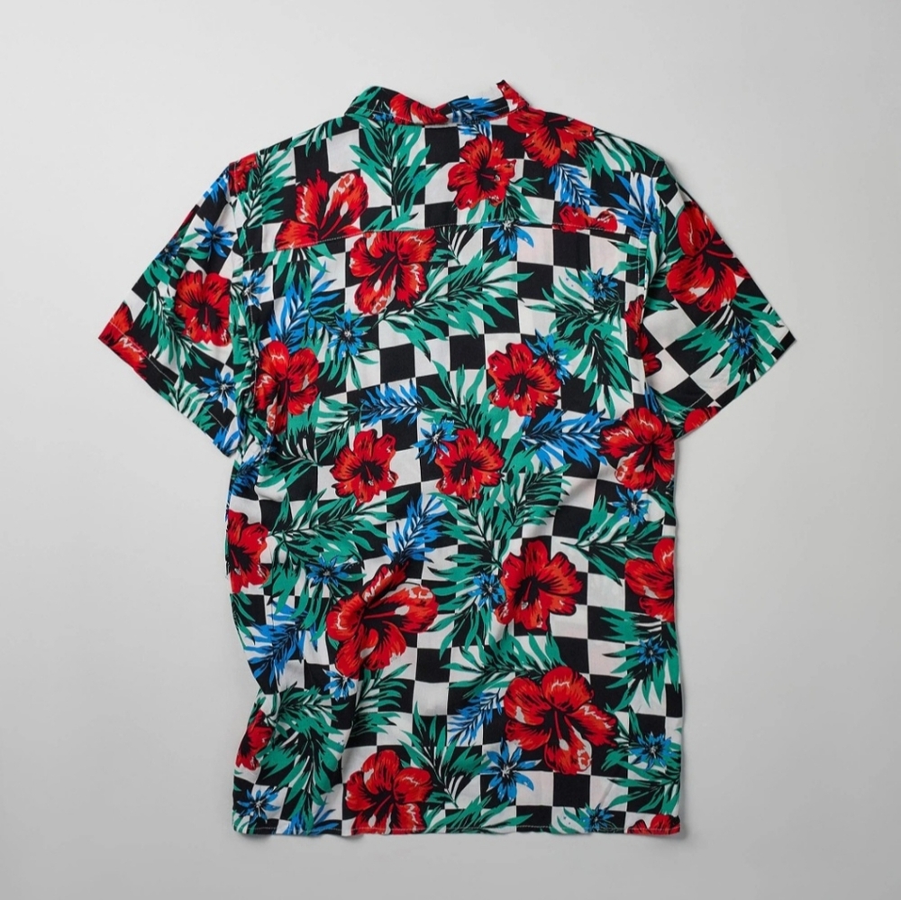 Reason Brand Vibrant Floral Checkered Button Down Shirt NWT Size M BJ-2871 - Picture 2 of 6
